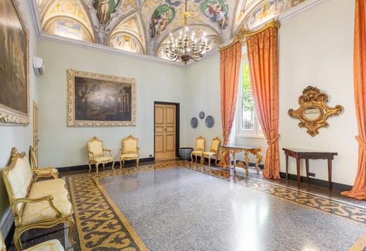 Monumentaler Bau aus dem XVI. Jahrhundert mit 3.199 m² auf sechs Ebenen, umgeben von einem privaten Garten von 536 m² Image 6