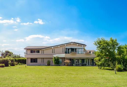Een exclusief woonhuis van 270 m² verdeeld over twee verdiepingen, op slechts een steenworp afstand van de Toscaanse Rivièra. Image 5