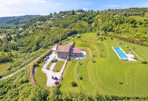 Complesso di tre unità indipendenti dotate di 12 camere e 10 bagni nel primo distretto biologico della Liguria Image 1