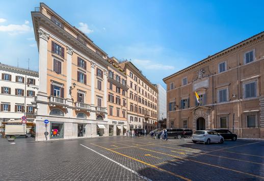 Demeure de 200 m² au cœur de la capitale, comprenant cinq grandes chambres, chacune dotée de sa propre salle de bains privative Image 3