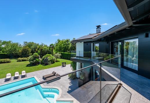 Une demeure raffinée de 350 m² sur trois niveaux, comprenant quatre chambres, aux portes de la capitale lombarde Image 6