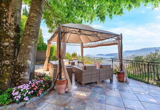 Prestigiosa proprietà di 400 mq in posizione collinare dominante a breve distanza da Portofino e Santa Margherita Ligure Image 9