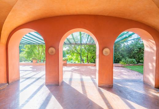 Historische Villa mit 2.000 m² auf zwei Ebenen, fünf Schlafzimmern und fünf Bädern, eingebettet in einen jahrhundertealten Park in Grottaferrata, im Herzen der prestigeträchtigen Castelli Romani. Image 8