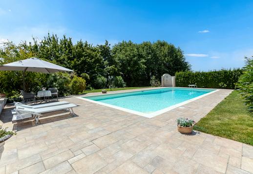 Exklusive Residenz mit 575 m² Bruttofläche auf zwei Hauptebenen, im Herzen der prestigeträchtigen Franciacorta, mit drei Schlafzimmern und fünf Bädern Image 9