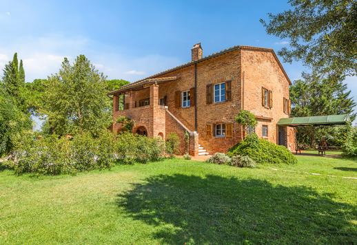 Villa du XVIIIe siècle de 890 m² sur deux niveaux, divisée en 13 appartements indépendants Image 9