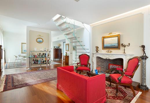 Penthouse prestigieux au dernier étage avec terrasse de 60 m², cheminée, 4 chambres et finitions de luxe, quartier Dateo - Susa - Argonne Image 7