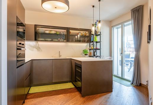 Prestigioso apartamento de 169 m² en un único nivel, con dos dormitorios y dos baños, situado en el elegante distrito de Parco Sempione en Milán. Image 7