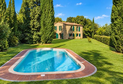 Elegante residenza di 200 mq su due livelli, caratterizzata da un’architettura rurale toscana nelle colline di Greve in Chianti Image 2
