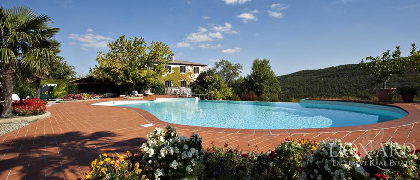 锡耶纳周边的托斯卡纳待售庄园 Image 9