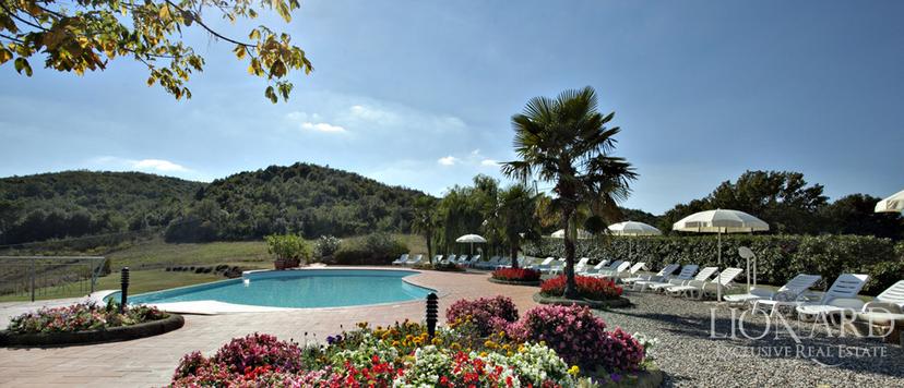 锡耶纳周边的托斯卡纳待售庄园 Image 5