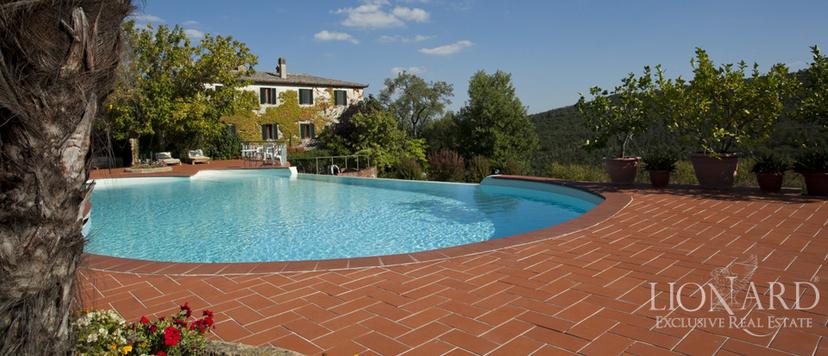 锡耶纳周边的托斯卡纳待售庄园 Image 1