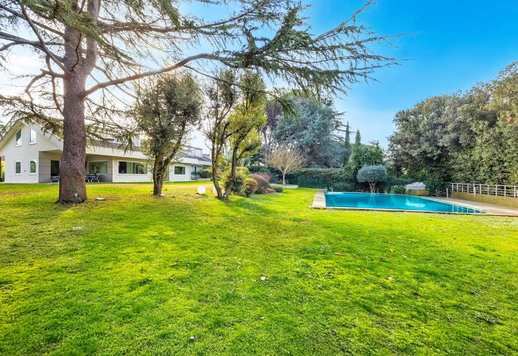 Roma - prabanga namo pardavimo Image 4