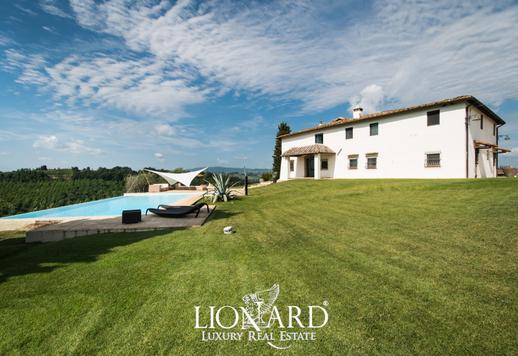 Luksustaloja Toskanassa Image 6